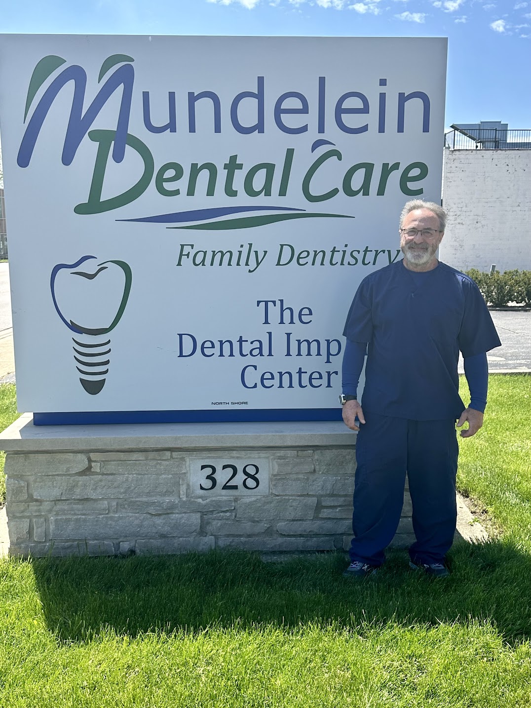 Dr. Thomas Pomierski Dr. Thomas Pomierski